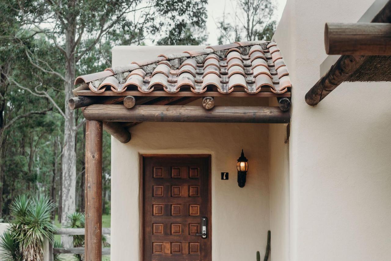 Casa La Vina Pokolbin - Romantic Villas With Outdoor Hot Tubs And Fireplaces Экстерьер фото