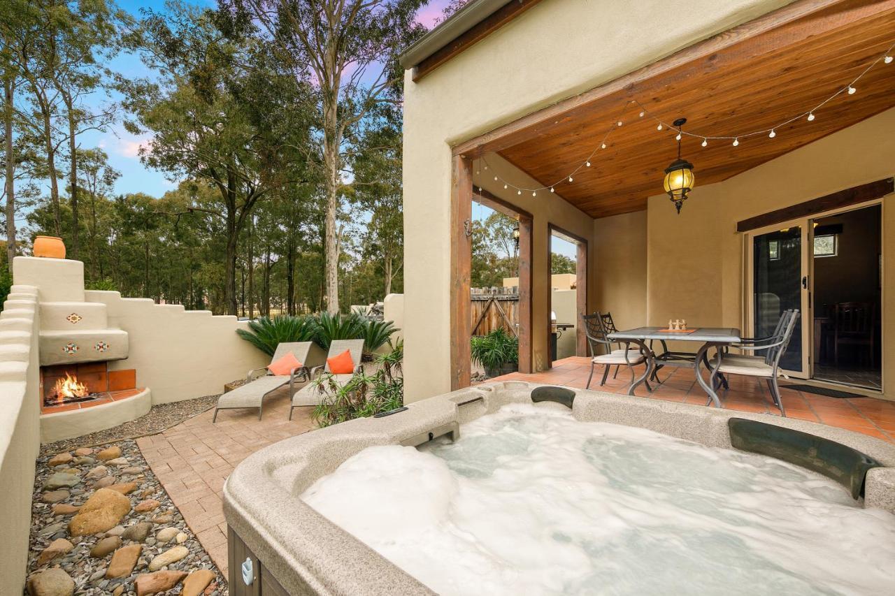 Casa La Vina Pokolbin - Romantic Villas With Outdoor Hot Tubs And Fireplaces Экстерьер фото