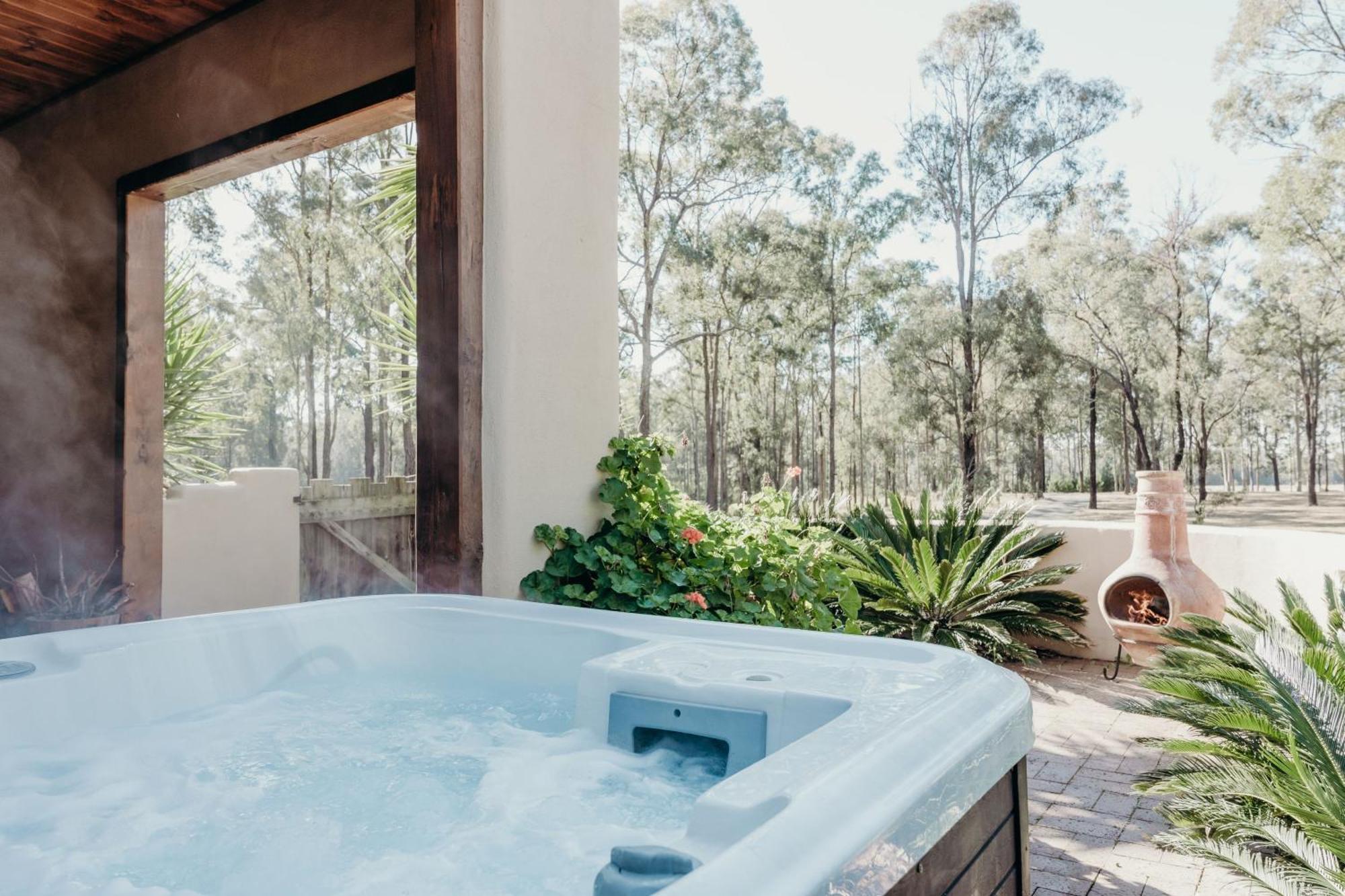Casa La Vina Pokolbin - Romantic Villas With Outdoor Hot Tubs And Fireplaces Экстерьер фото